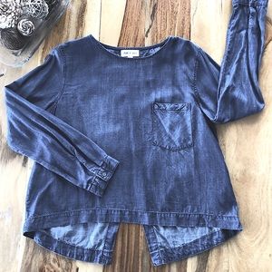 CLOTH & STONE -MED- Silky Vertical Slit-back Shirt in blue denim look